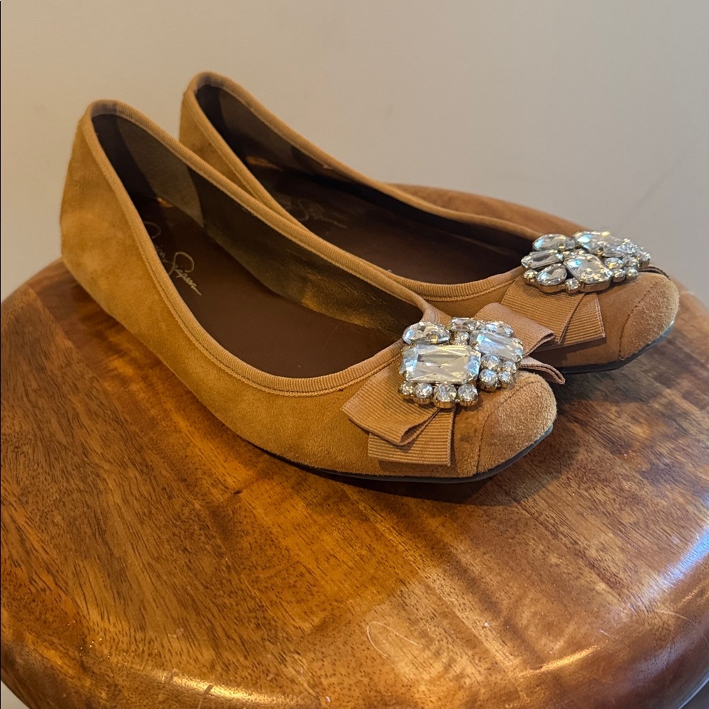 Jessica Simpson Gold Velvet Flats with Crystal embellishments Sz 8.5 medium NWOB - Picture 3 of 11